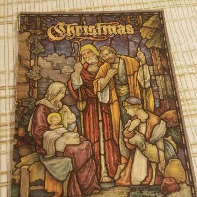 Lot #381: Vintage 1940's and 50's CHRISTMAS Annuals 