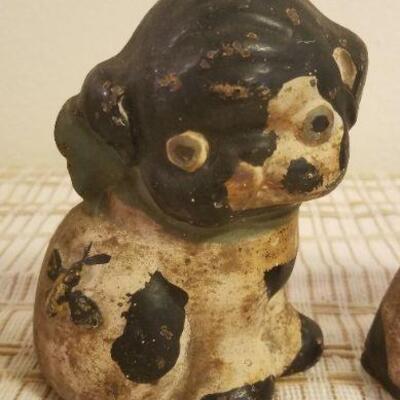 Lot #387: Antique / Vintage Small Dog Puppy Door Stop Cast Iron Farmhouse Deco
