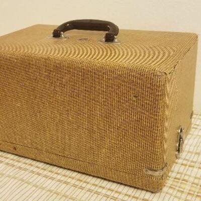 Lot #391: Vintage Slide Projector - Tested and Runs Nicely