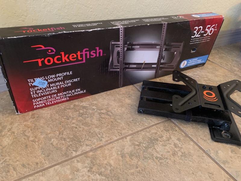 Rocket fish TV wall mount with extra mount