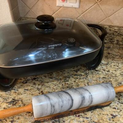 Presto skillet with rolling pin 