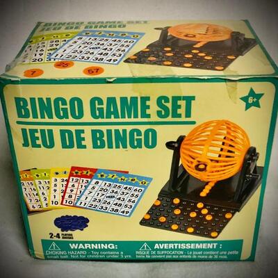 BINGO GAME SET~ Never Opened