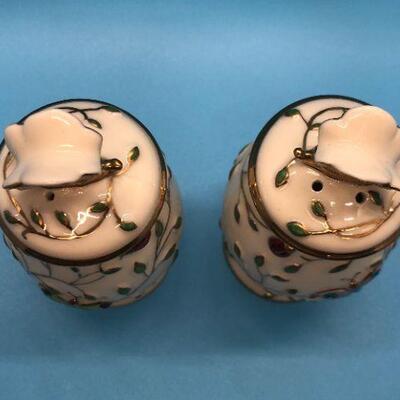Lenox Salt & Pepper Shakers Holloway Collection Butterflies and Ladybugs!