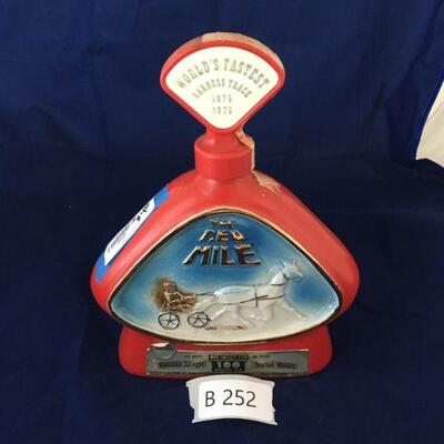 Jim Beam The Red Mile Decanter (B252)