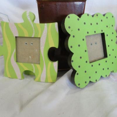 2 Green Picture Frames