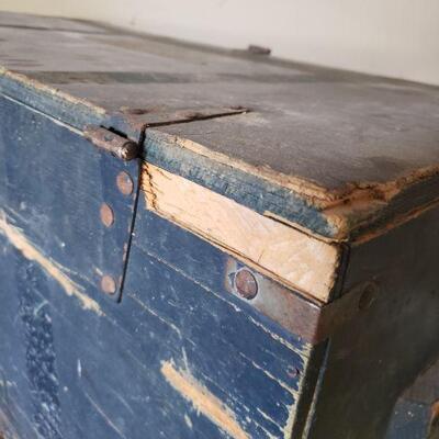 Lot 402: Vintage Blue Blanket Chest