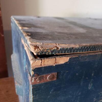 Lot 402: Vintage Blue Blanket Chest