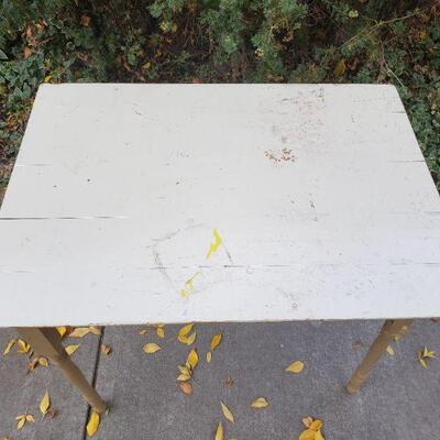 LOT 415: Vintage Folding Wood Table 33" Ã— 23.5" Ã— 27.75" 
