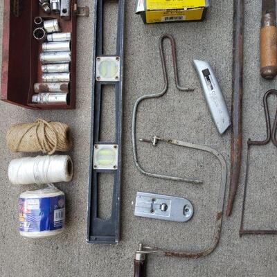 Lot 416: Mixed Tool & Hardware lot