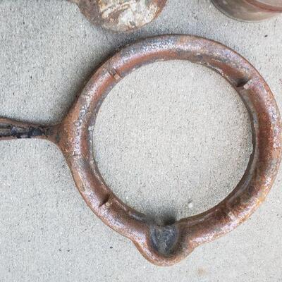 Lot 419: Antique & Vintage Kitchen Implements