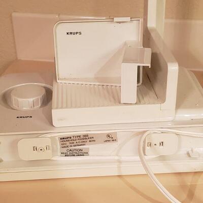 Lot 424: Krups Slicer and Scale