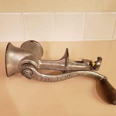 Lot 442: Vintage Puritan Grinder