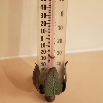 Lot 447: Vintage Thermometer