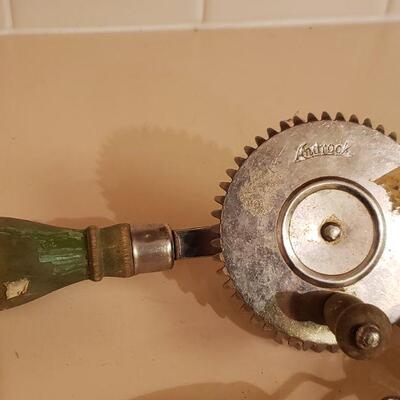 Lot 449: Vintage Hand Mixer & Sieve