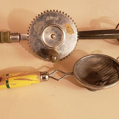 Lot 449: Vintage Hand Mixer & Sieve