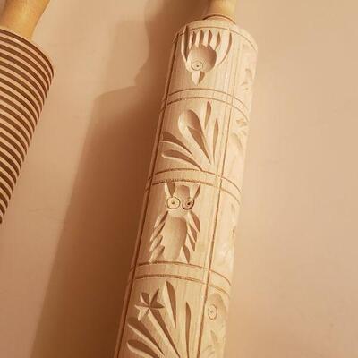 Lot 456: Vintage Rolling Pins