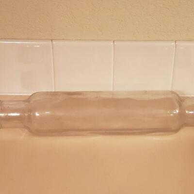Lot 459: Antique/Vintage Glass bottle Rolling Pin