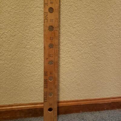 Lot 462: Antique Yard Stick