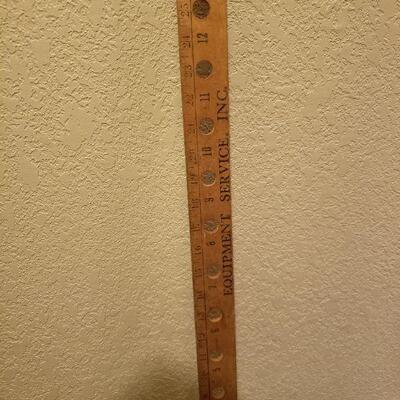 Lot 462: Antique Yard Stick