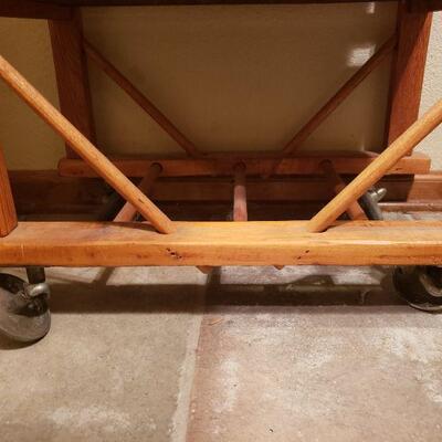 Lot 463: Antique Cart