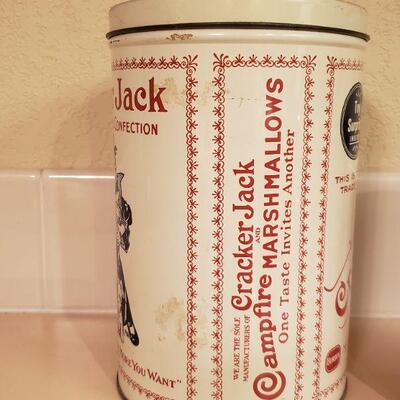 Lot 470: Vintage Cracker Jack and Animal Cookie Tins