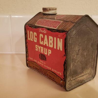 Lot 472: Antique Towle's Log Cabin Syrup