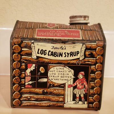Lot 472: Antique Towle's Log Cabin Syrup