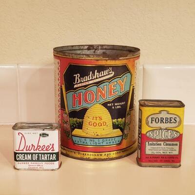 Lot 474: Vintage Tin Lot (Honey, Durkee's, Forbes)