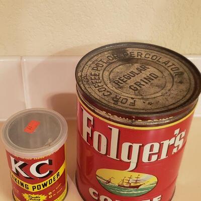 Lot 475: Vintage Folgers & KC Baking Powder Lot