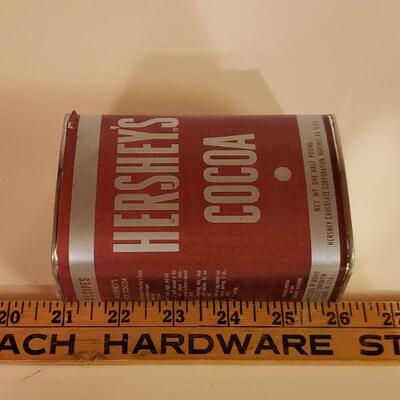 Lot 479: Vintage Hershey's Cocoa Tin (Paper Label)