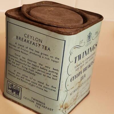 Lot 482: Vintage Tea Tins & Little Cup