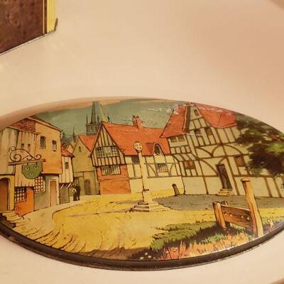 Lot 483: Vintage Decorative Tins & 1 Lid