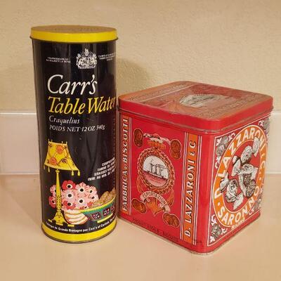 Lot 484: Vintage Tins