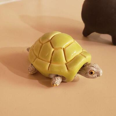 Lot 487: Miniature Animal Lot
