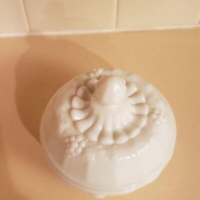 Lot 488: Milk Glass Candy Dish