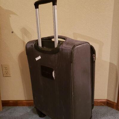 Lot 492: Samsung Luggage