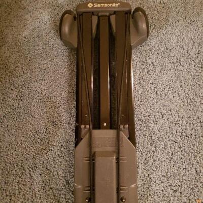 Lot 494: Samsonite Rolling Luggage Carrier  