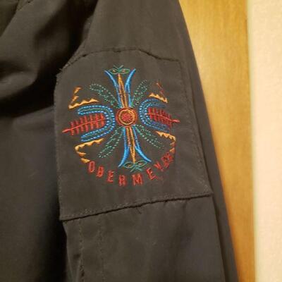 Lot 499: Obermeyer Pull Over Size 14