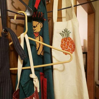 Lot 504: Apron Lot