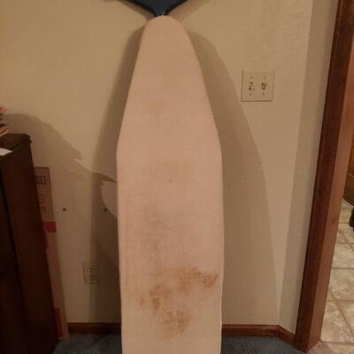 Lot 506: Vintage Ironing Board