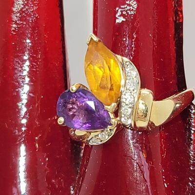 J2: 14k yellow gold ring size 8 with Amethyst,  Citrines and diamond chips 3.7g
