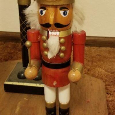Lot #538: (3) Nutcracker Figures - Attached to Base (42" , 24" and 14" Tall)