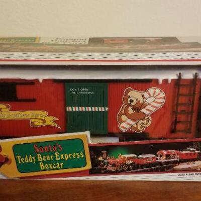 Lot #539: Teddy Bear Express Boxcar