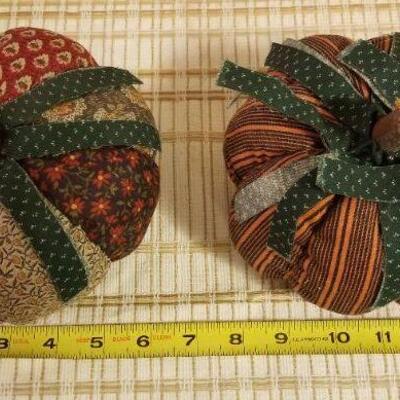 Lot #541: Mixed Fall Decorations (Outdoor or Indoor)