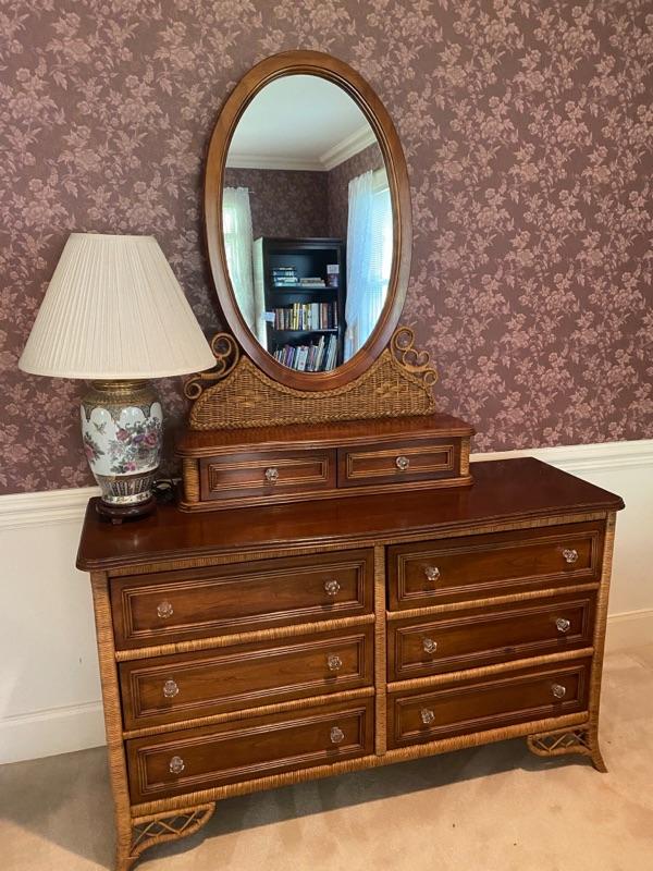 B 541. Lexington Henry Link Dresser & Mirror