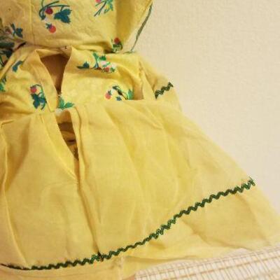 Lot #557: Antique / Vintage Doll w/ Sleepy Eye 