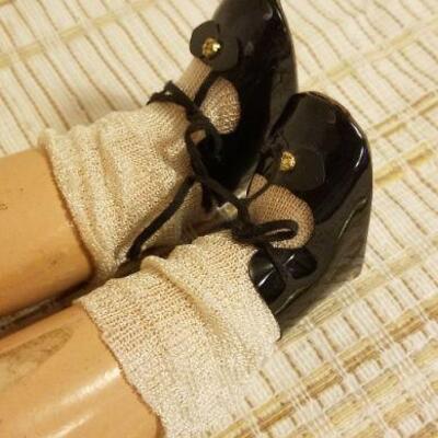 Lot #557: Antique / Vintage Doll w/ Sleepy Eye 
