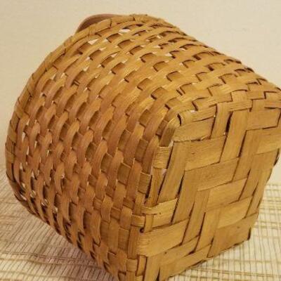 Lot #558: Vintage Woven Basket Large