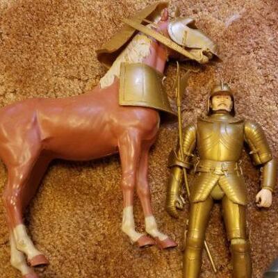 Lot #566: Vintage Children's LOUIS MARX Noble Knights w/ Horses Battle Set