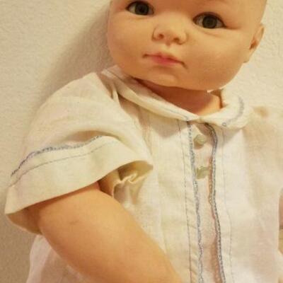 Lot #562: VINTAGE Cameo Squeak Doll 